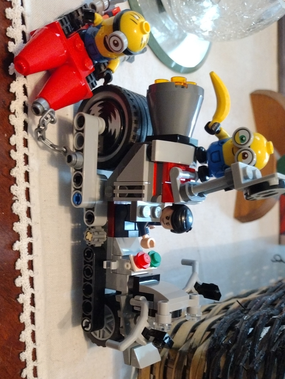 Minions Rise of Gru Unstoppable Bike Chase Lego Set